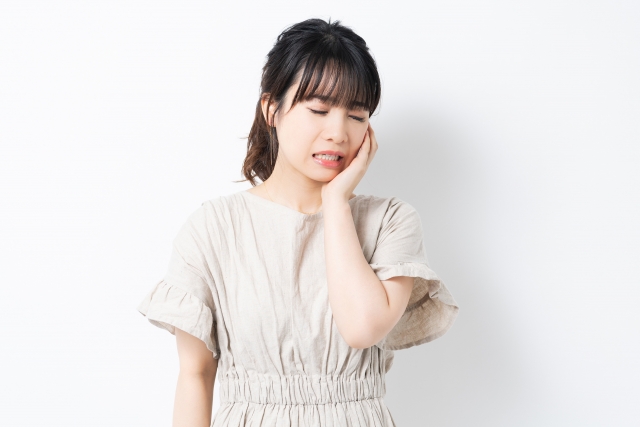 虫歯があっても歯列矯正はできる？